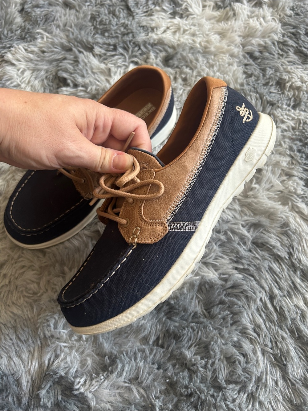 🧘 Skechers Goga Max Comfort Navy & Tan Boat Shoe Sneakers
